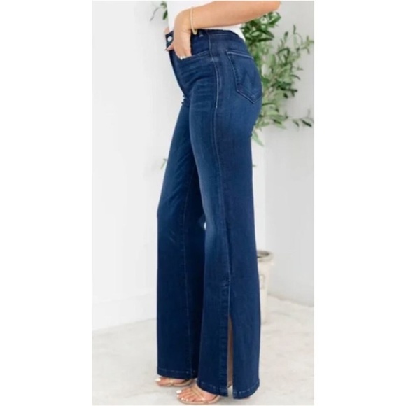 Mother Denim The Hustler Sidewinder Jeans in Tongue & Chic - Picture 1 of 13